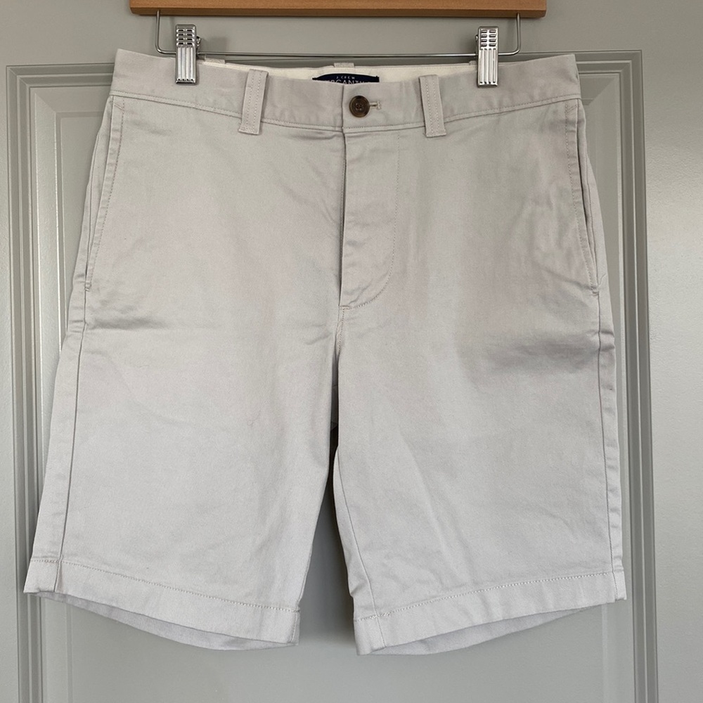 Men’s J. Crew Mercantile Flex Khaki Shorts - Picture 2 of 5